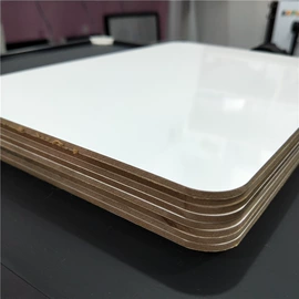 黑板;白板;绿板