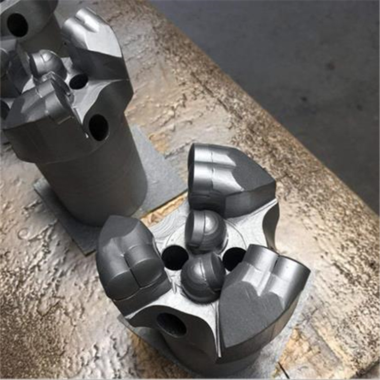 厂家直销 金钢复合片钻头 矿用复合片钻头 煤矿用钻头优惠中