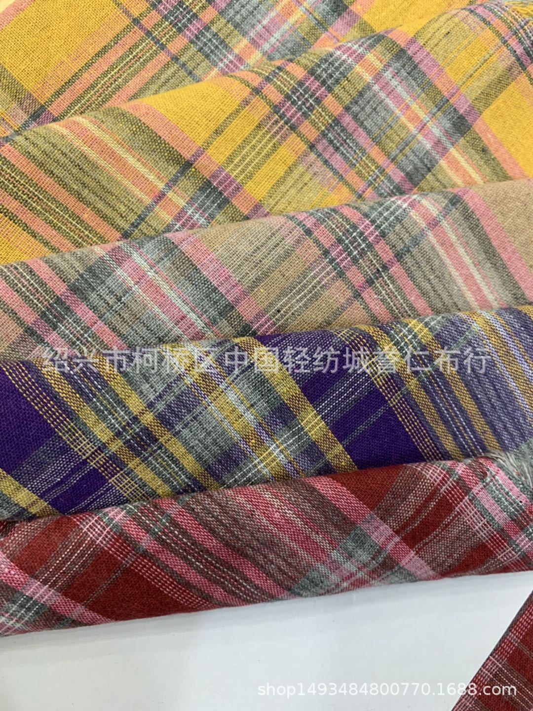 厂家直销现货供应 色织格子布涤棉 时尚女装衬衫裙子面料均可现货