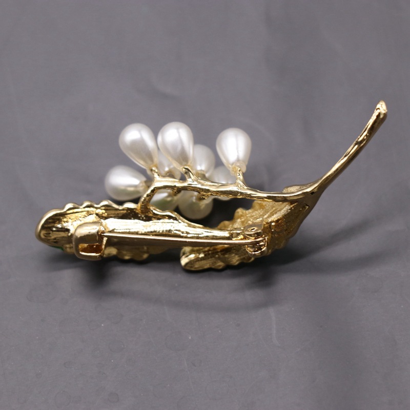 Plants Animals Diamond Brooch display picture 36