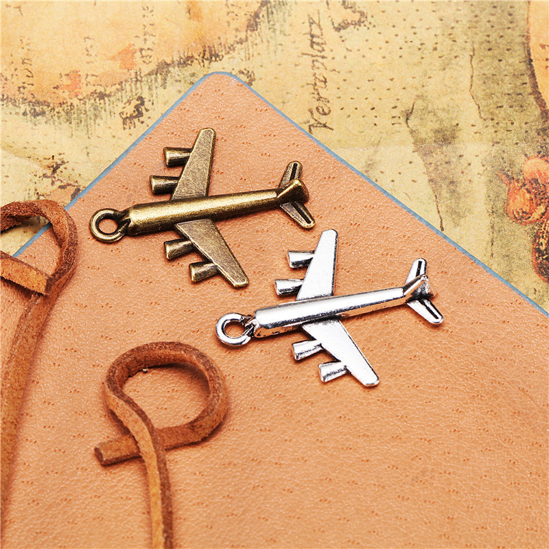 [Sale] wholesale zakka retro alloy 28*23mm fighter alloy accessories XS1157G