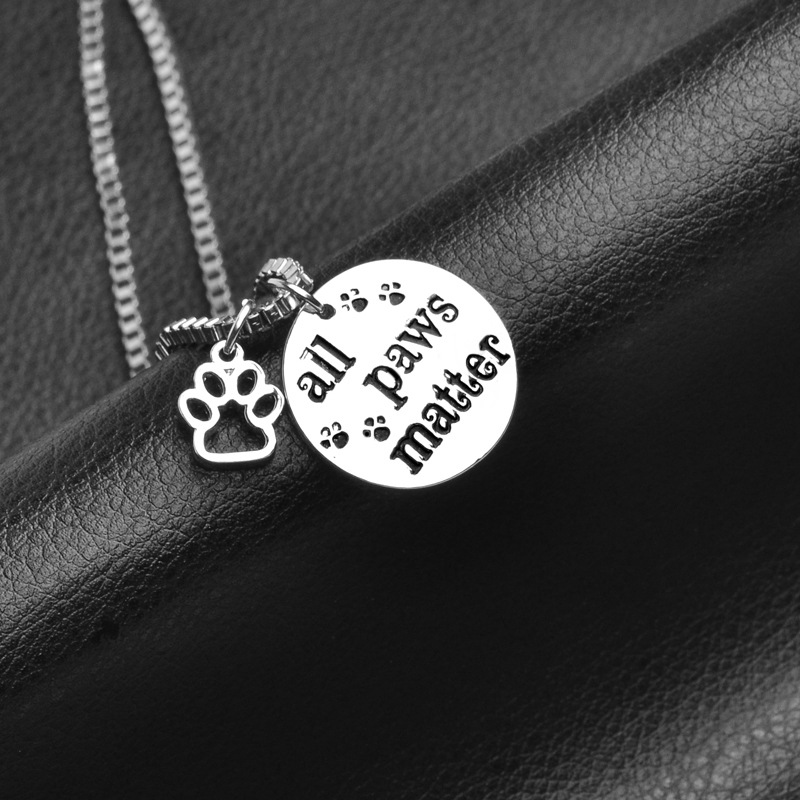 Fashion Creative Dog Tag All Paws Matter Dog Paw Footprint Necklace Wholesale Nihaojewelry display picture 5