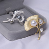 Fashionable retro brooch