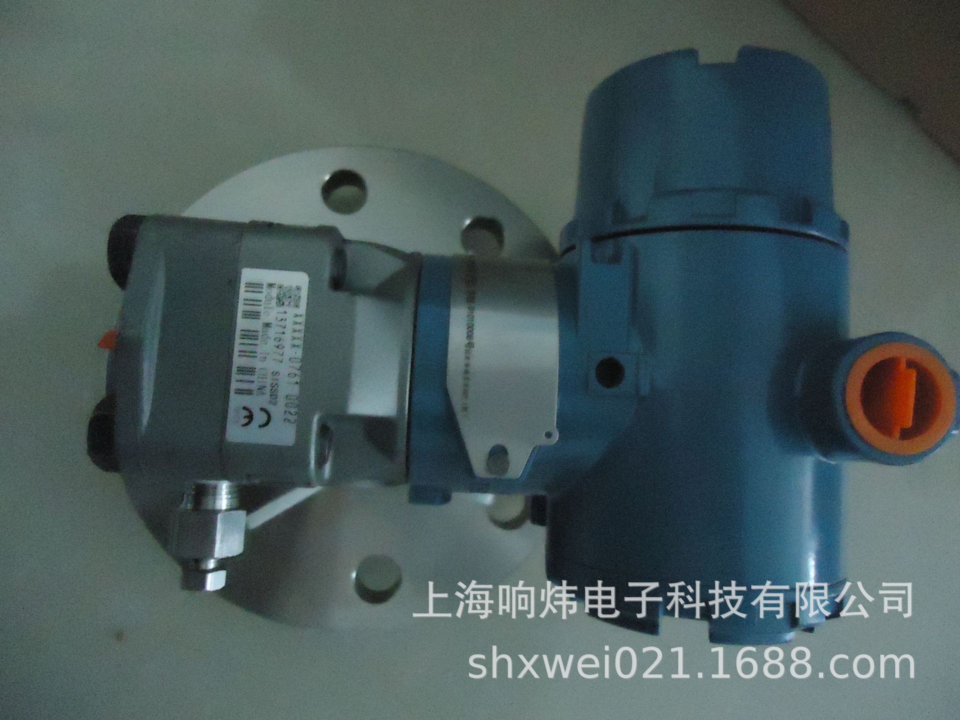 51TG1A2B21A     305     5库存电子元器件、材料