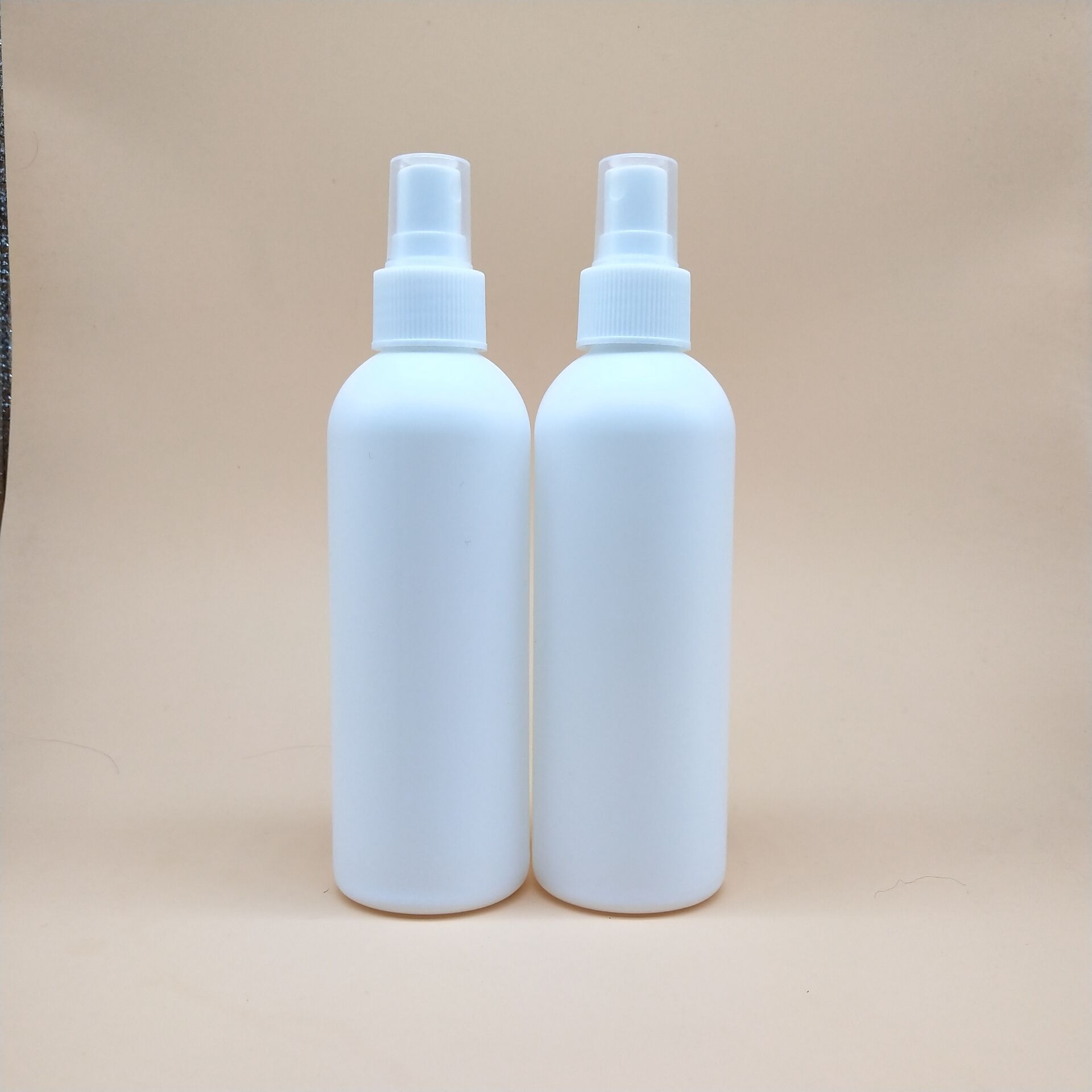 厂家批发 180ml喷雾瓶 pe塑料瓶 清洁消毒剂喷瓶