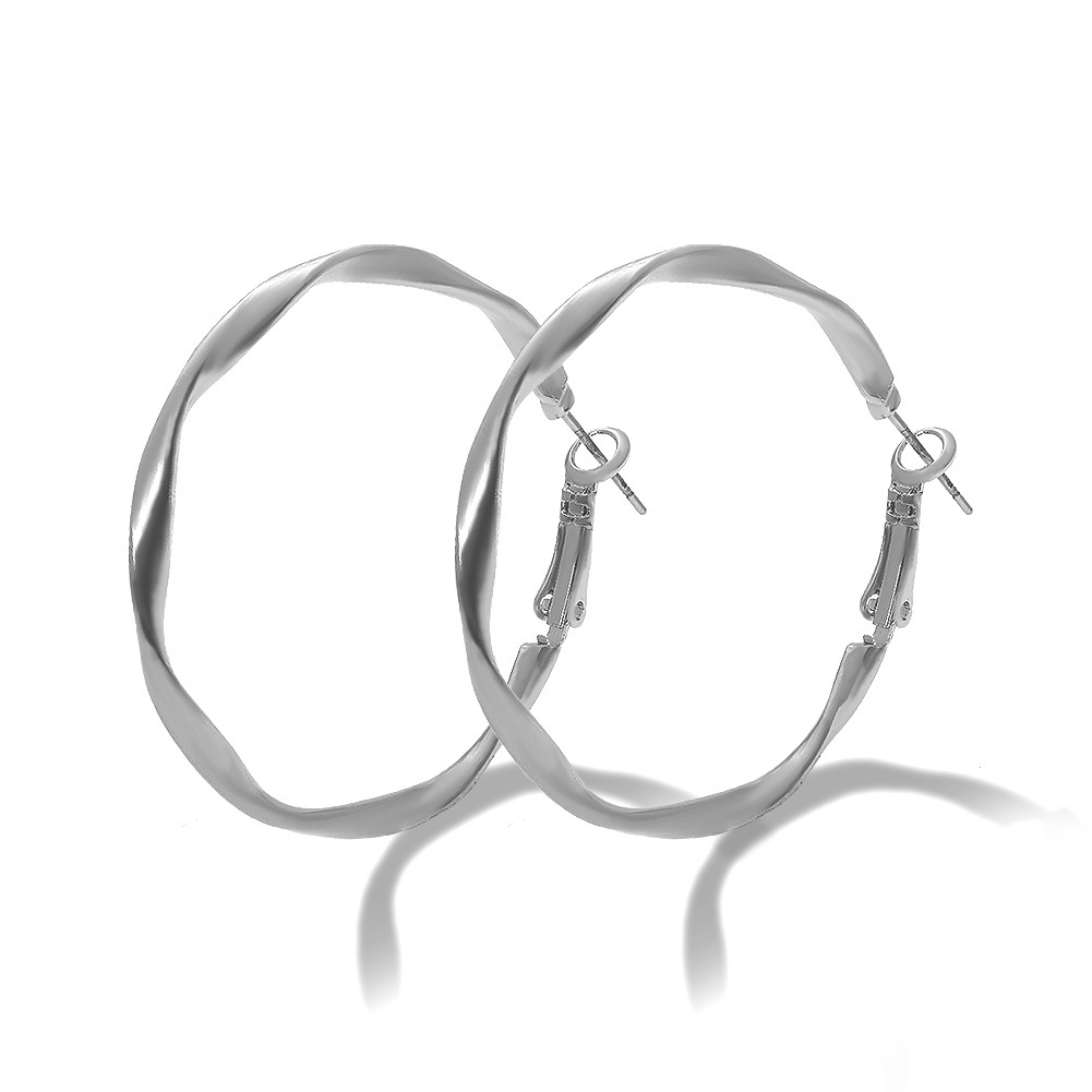 Simple Style Geometric Earring Temperament Wild Earrings display picture 4