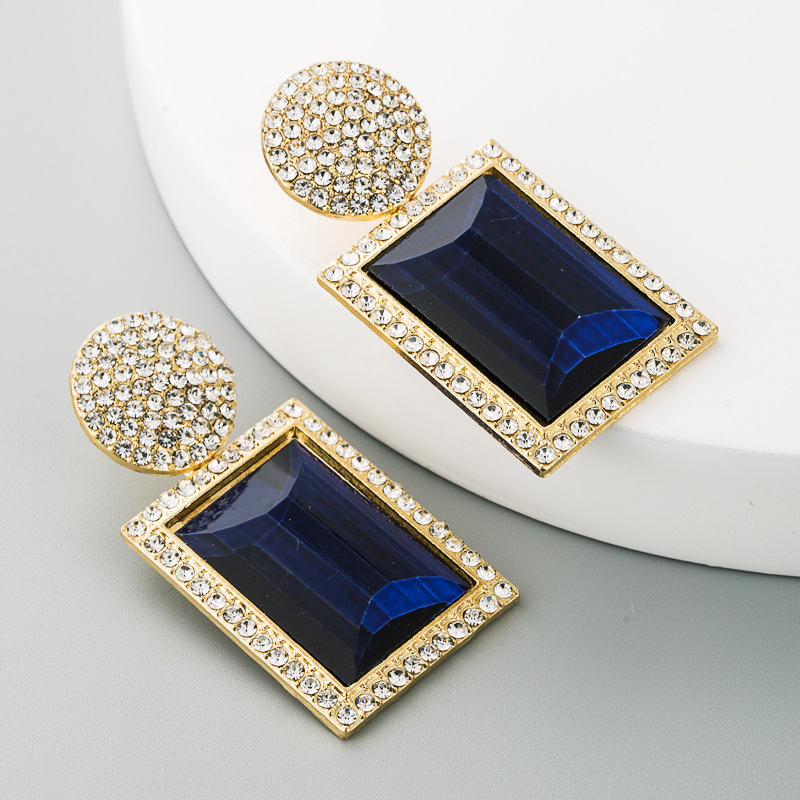 Retro Exaggerated Earrings Ladies Alloy Inlaid Rhinestone Geometric Korean Earrings Wholesale Nihaojewelry display picture 8