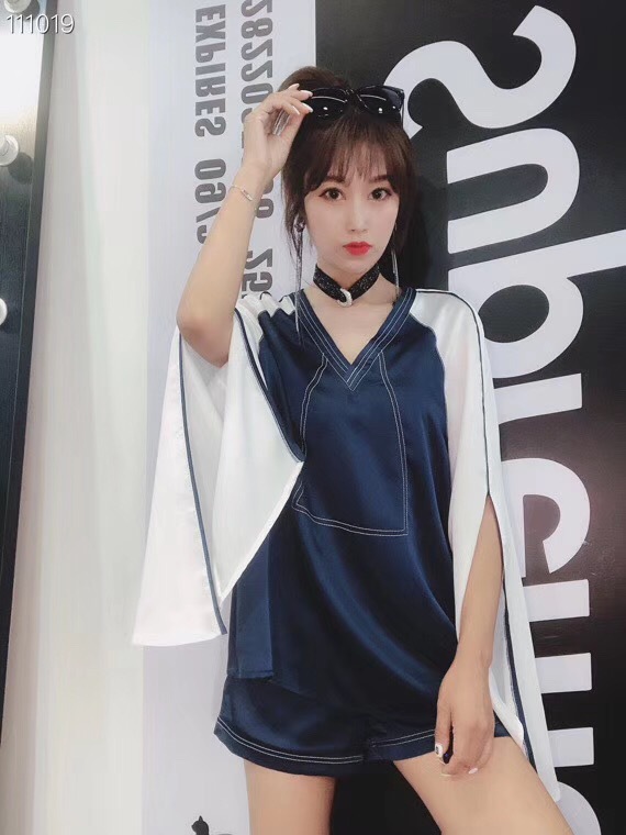 Costume femme - Ref 3334747 Image 1