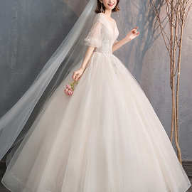 轻婚纱2022新款新娘小个子迎宾法式超仙赫本简约显瘦简单梦幻奢华
