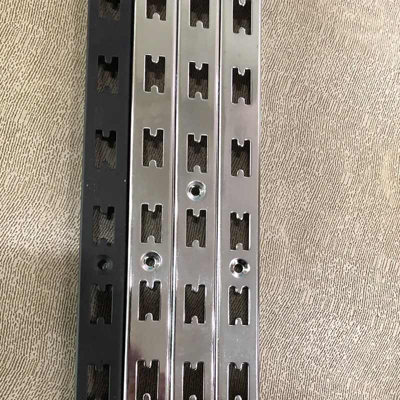 A columna A columna fábrica de venta directa procesamiento personalizado prendas de vestir accesorios prendas de vestir estantes de supermercado al por mayor
