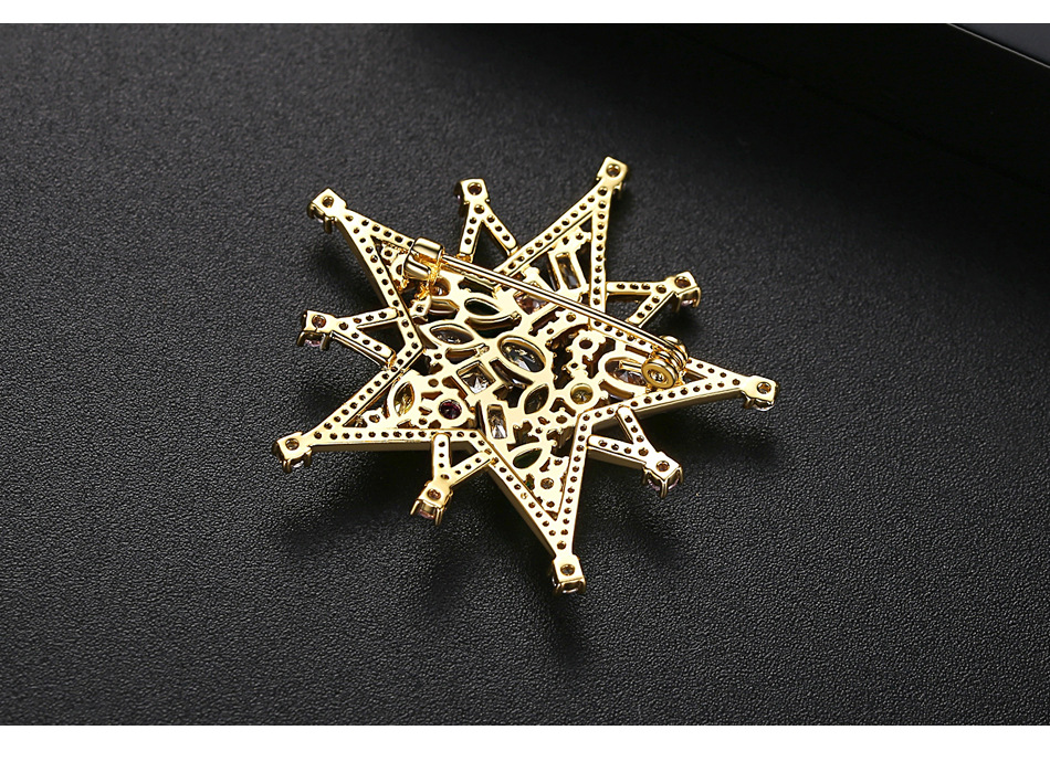 Korean Temperament New Brass Zirconium Brooch Pentagram Star Pin display picture 5