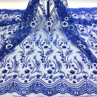 Peacock Feather Embroidery Fabric Costume Latest fashion Fabric Jacobs Embroidery Fabric Sequins technology Apparel fabrics