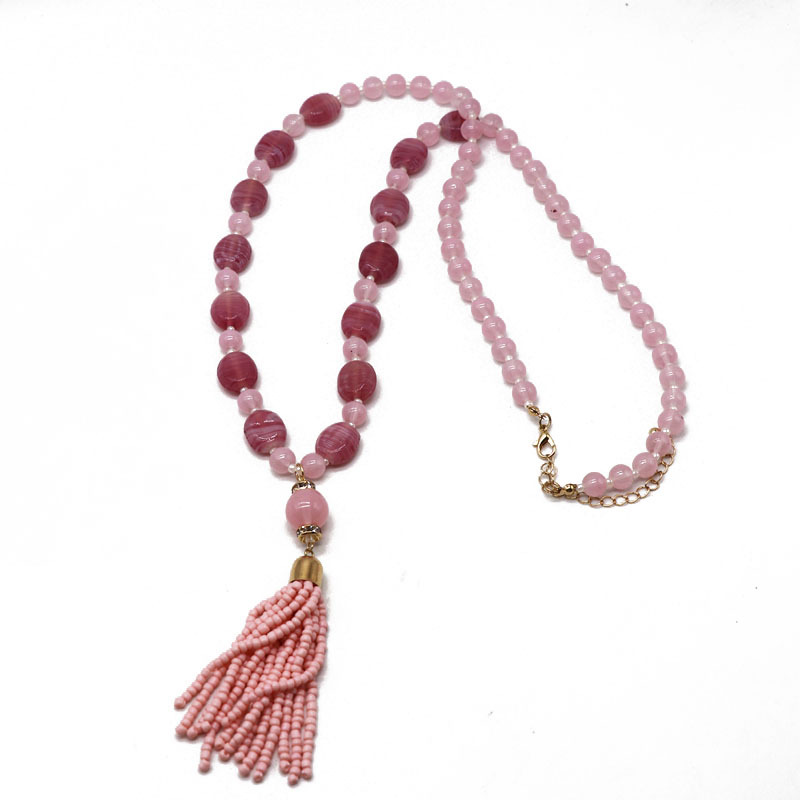 Pink Pattern Stone Necklace Sweater Chain Tassel Necklace Wild Pink Rice Beads Tassel Necklace display picture 2