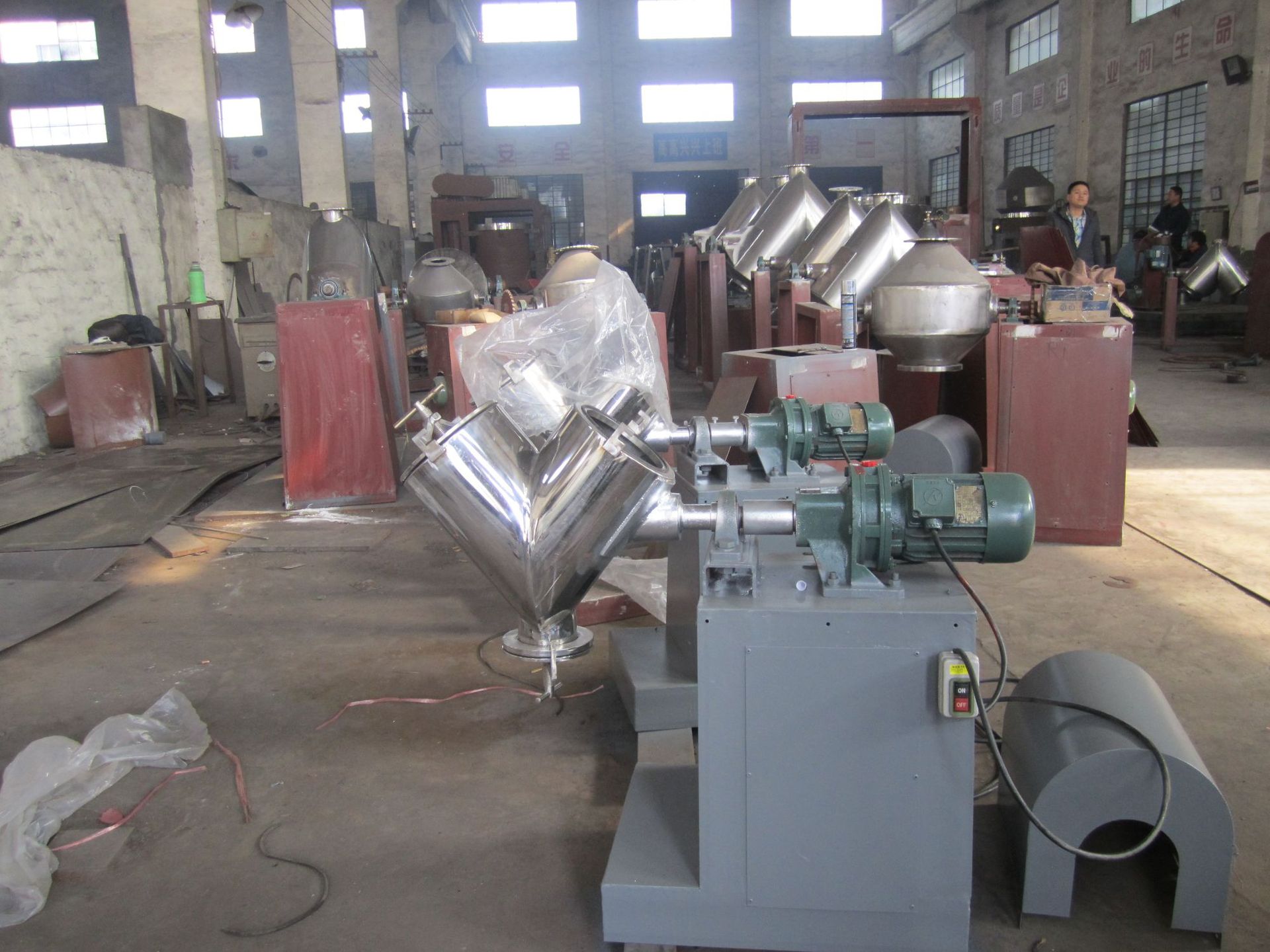 供应混料机 混料设备 V型混料机 V混机   高速混料机  高效混料机