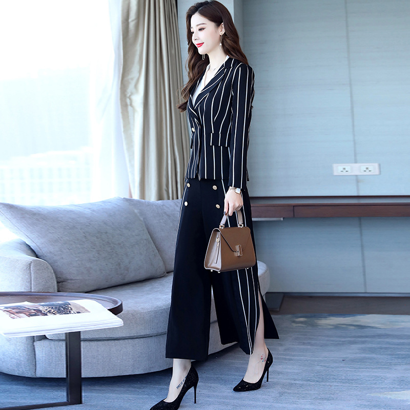 Costume femme en Mélange de fibres chimiques - Ref 3334483 Image 3