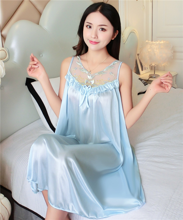 Soutiens-gorge en Soie glacée - Ref 3369379 Image 71