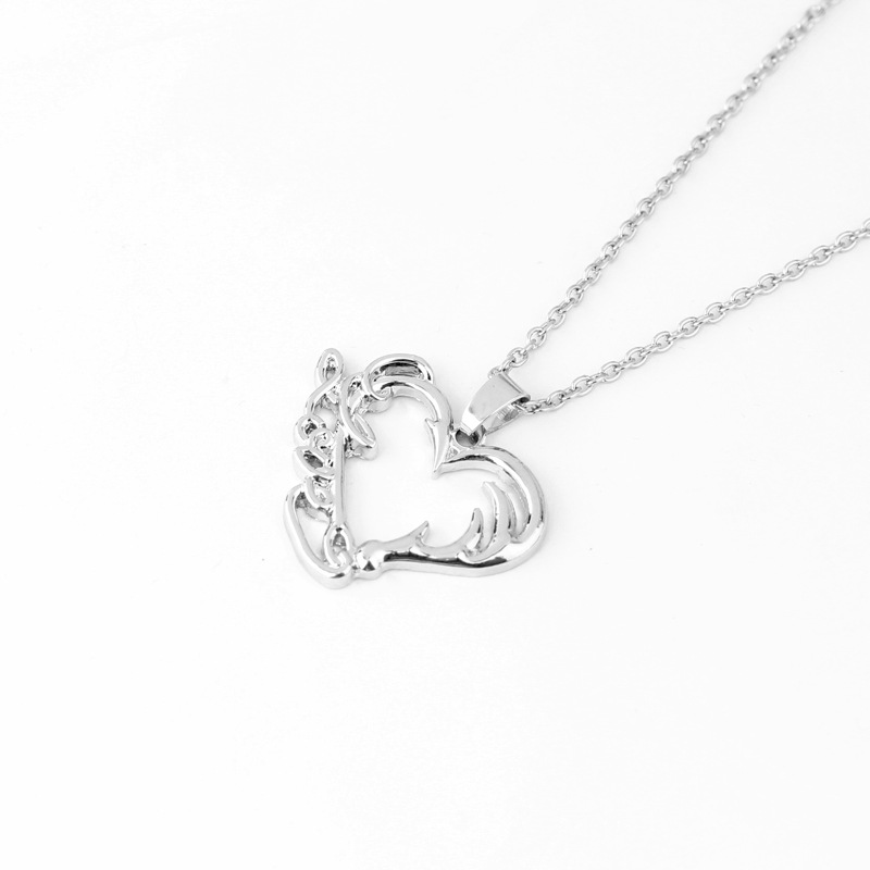 Fashion Creative New Hollow Love Love Pendant Necklace  Nihaojewelry Wholesale display picture 3