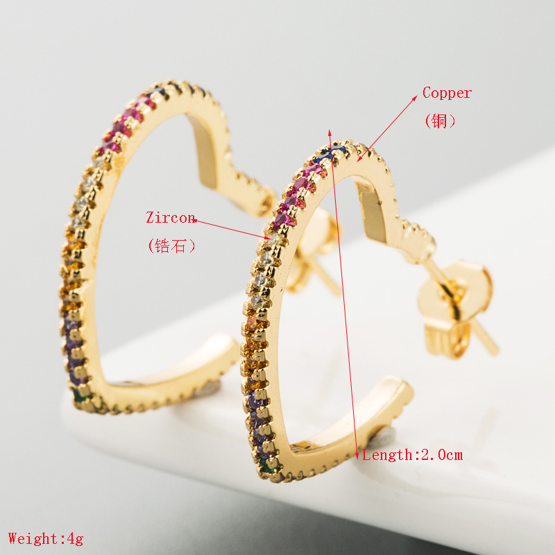 Europe Et En Amérique Croix Frontière Fournir Ins Boucles D'oreilles Femelle Cuivre Micro Incrusté Zircon En Forme De Coeur Boucles D'oreilles À La Mode Tous-match Exquis Tendance Boucles D'oreilles display picture 1