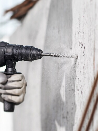 Bosch four-pit electric hammer drill bit 5 series four-edged round handle can drill steel through the wall concrete square handle square four-pit