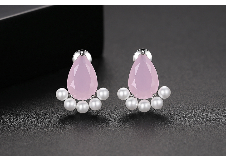 Pearl Copper And Zircon Earrings display picture 2