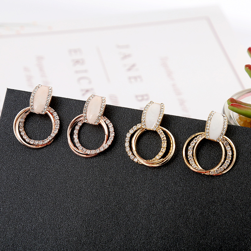 日韩版新款简约几何大圈环镶钻耳环 个性气质短款耳坠耳饰女批发