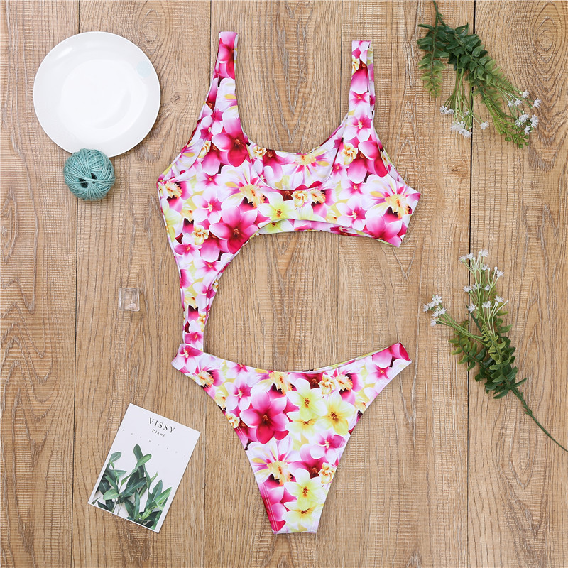 Bikini Image 11