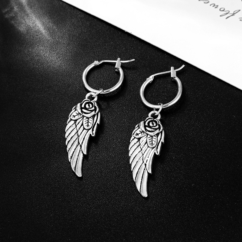 European And American Fashion Punk Hoop Earrings Retro Rose Wings Large Pendant Earclip Earrings Female Cross-border Hot Selling display picture 5