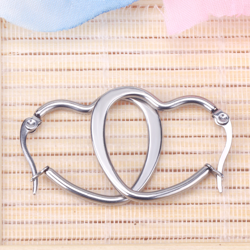 Simple Style Heart Shape Stainless Steel Plating Earrings 1 Pair