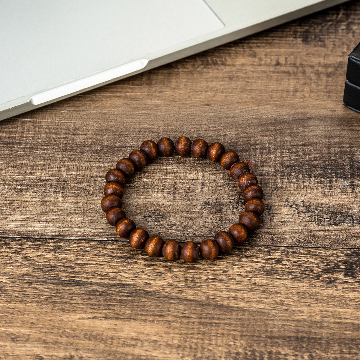 Pánské křemenné hodinky se sadou náramků pro muže_voghion.com