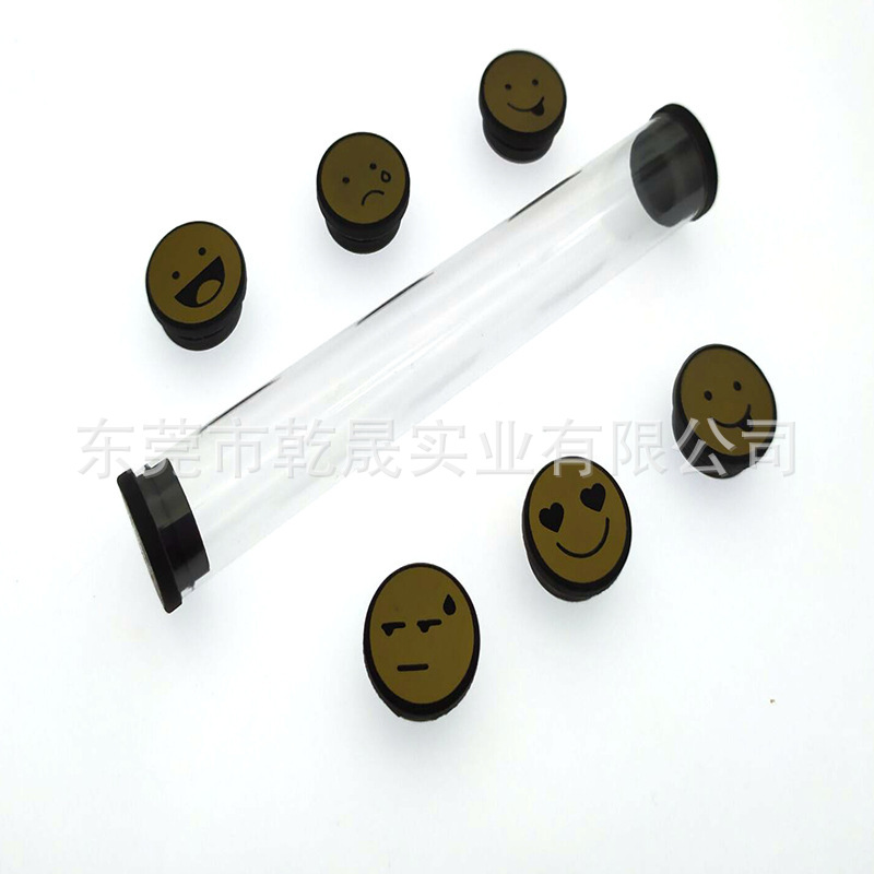 10881584884_1974227082