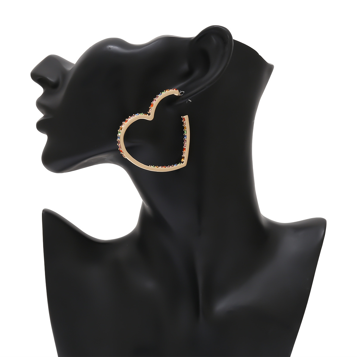 Ornement Tous-match Creative En Forme De Coeur Micro-incrusté Boucles D'oreilles Pour Les Femmes En Europe Et En Amérique Croix Frontière Exagérée Personnalisé Dragon En Forme De Boucles D'oreilles display picture 19