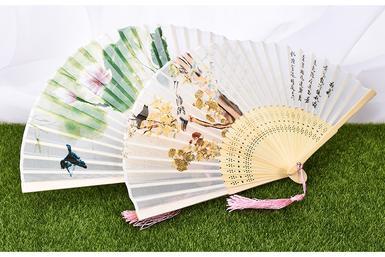 厂家直供古风扇子中国风舞台表演道具影楼拍摄折叠扇装饰摆饰扇子详情图3