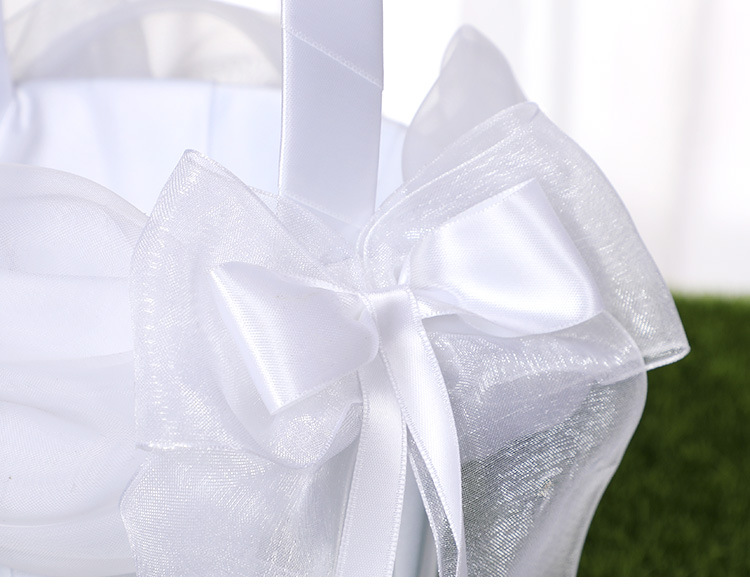 Western-style white flower basket wedding flower scattering, lace bow flower basket, flower girl carrying basket wedding supplies wholesale detail image 2