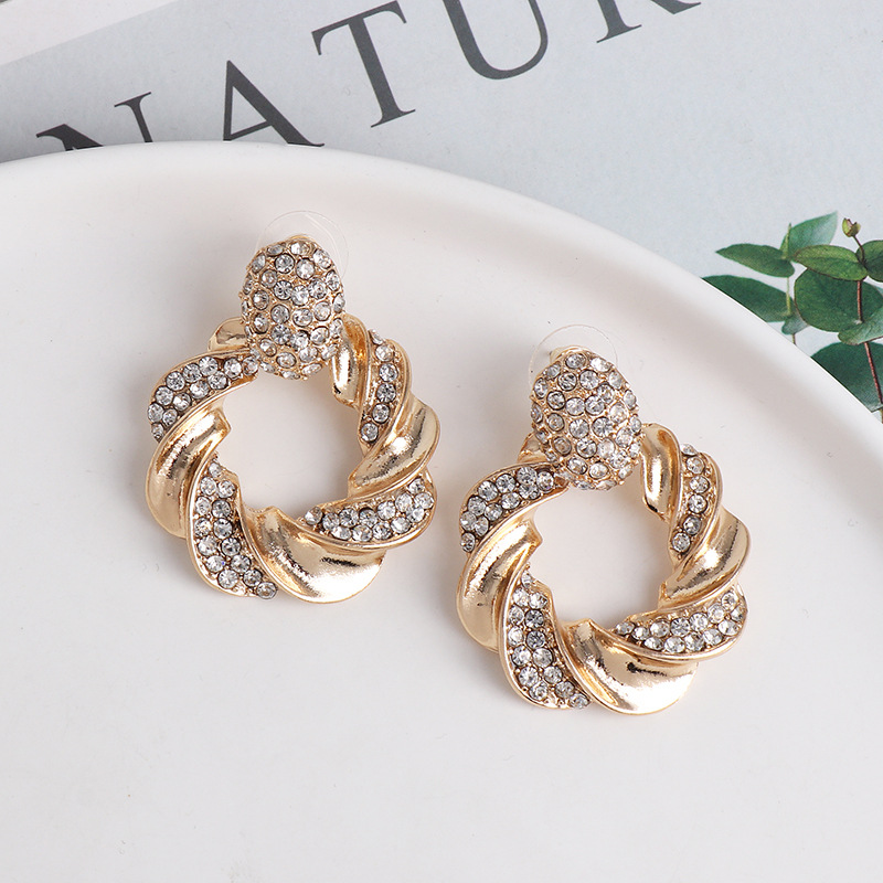 Simple Thick Circle Button Twist Earrings Diamond Earrings Women display picture 4