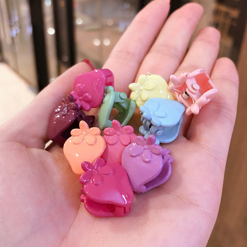 Children's small claw hair clip Korean girl hair pin princess clip baby flower hair claw forehead clip small disc hair accessory