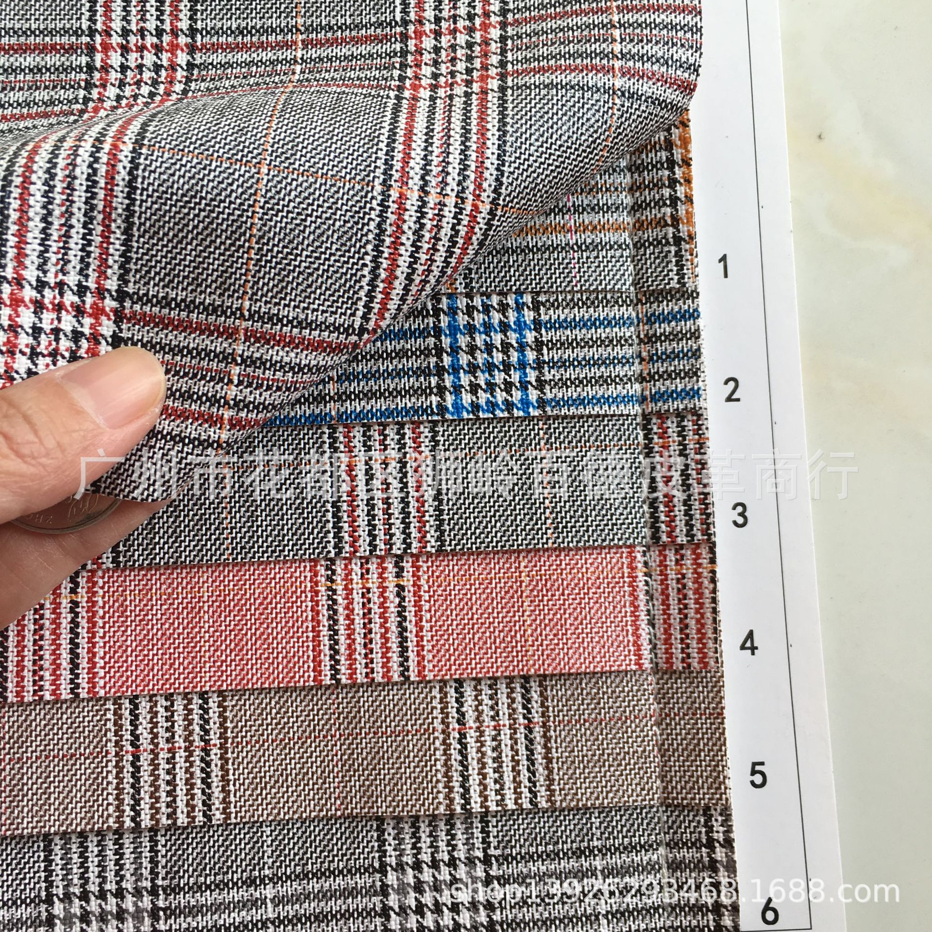 k1195 经典格子纹 印花皮料包袋 装饰装潢道具革 人造革仿皮面料