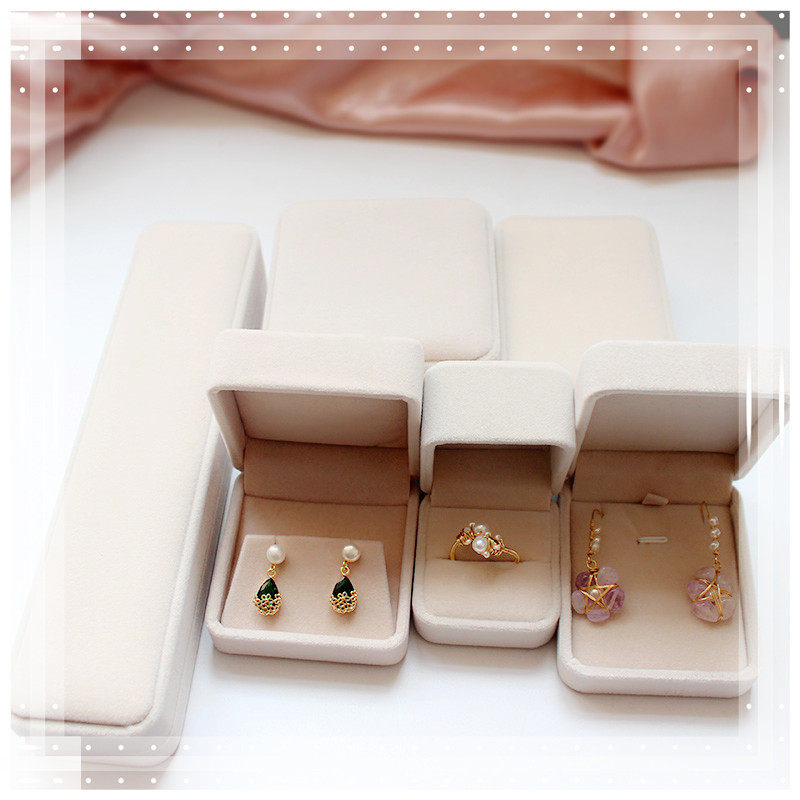 RIVD飾品絨布珠寶禮物飾品首飾盒禮盒吊墜飾品包裝盒 4059Ⅵ