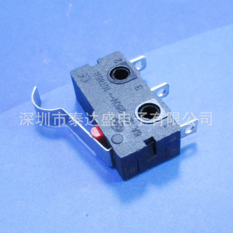 耐电流1-5A弧形柄耐温料三脚全铜小型生活小家电微动开关KW12-F
