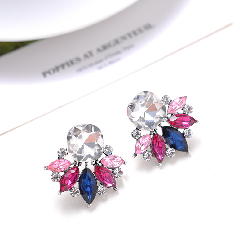 Lady Flower Alloy Plating Inlay Acrylic Women's Ear Studs display picture 3