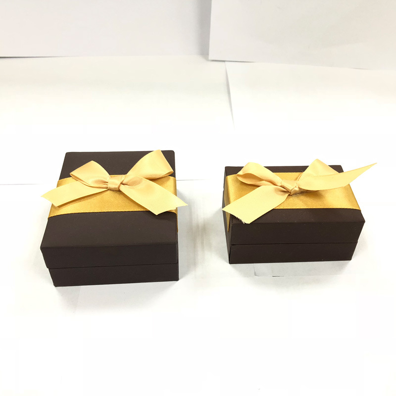 Caja de regalo arco collar caja anillo caja oreja Stud caja regalo para novia caja de joyería al por mayor