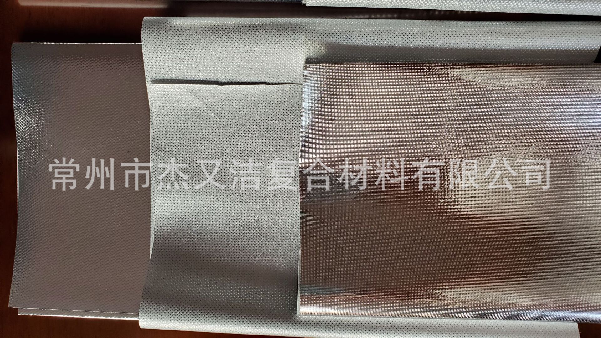 金色膜无纺布 金色铝膜无纺布 金膜无纺布 铝膜无纺布 铝箔无纺布