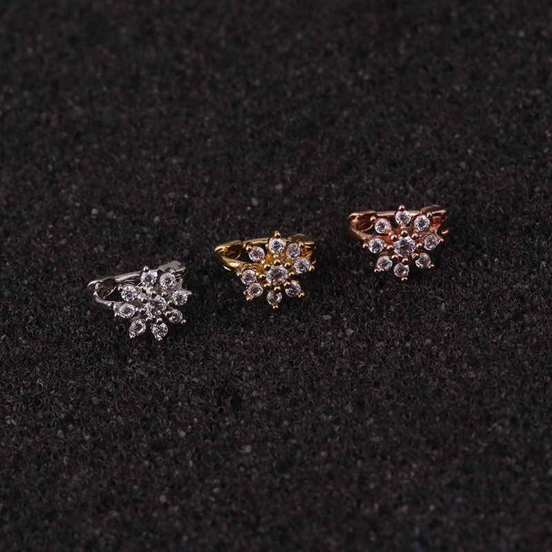 New Mini Cartilage Creative Flower Earrings display picture 8