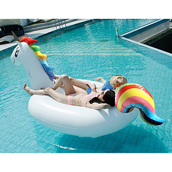 Inflatable water swan