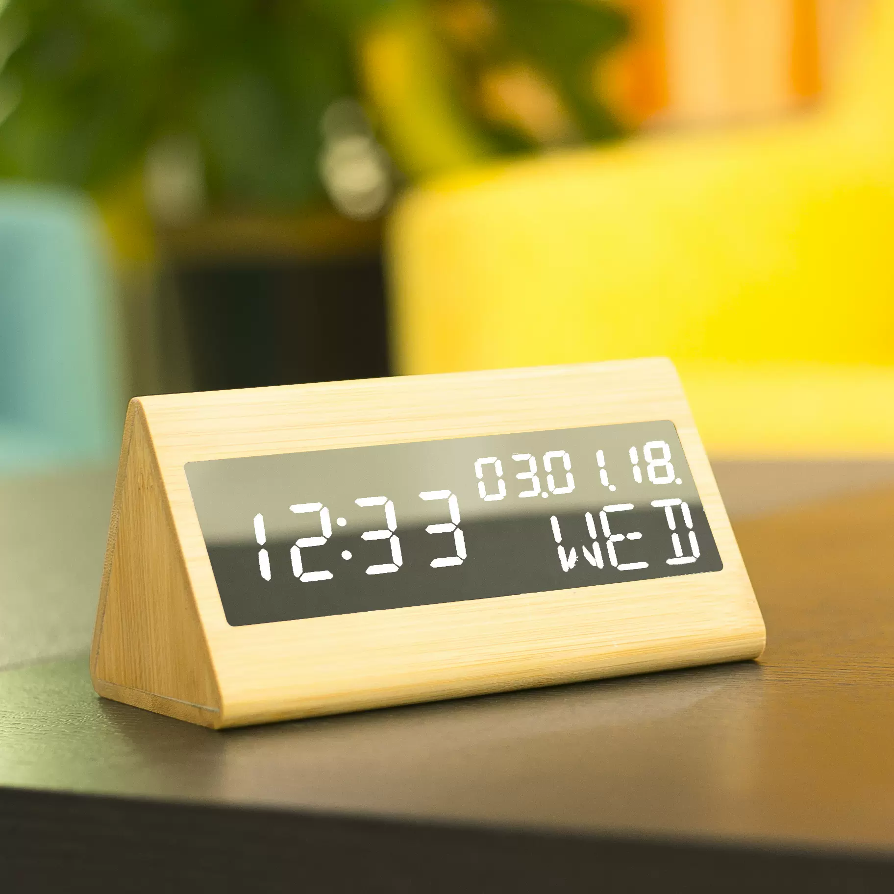 竹木镜子时钟 LED数字三角方形温度万年历湿度闹钟 竹子电子礼品