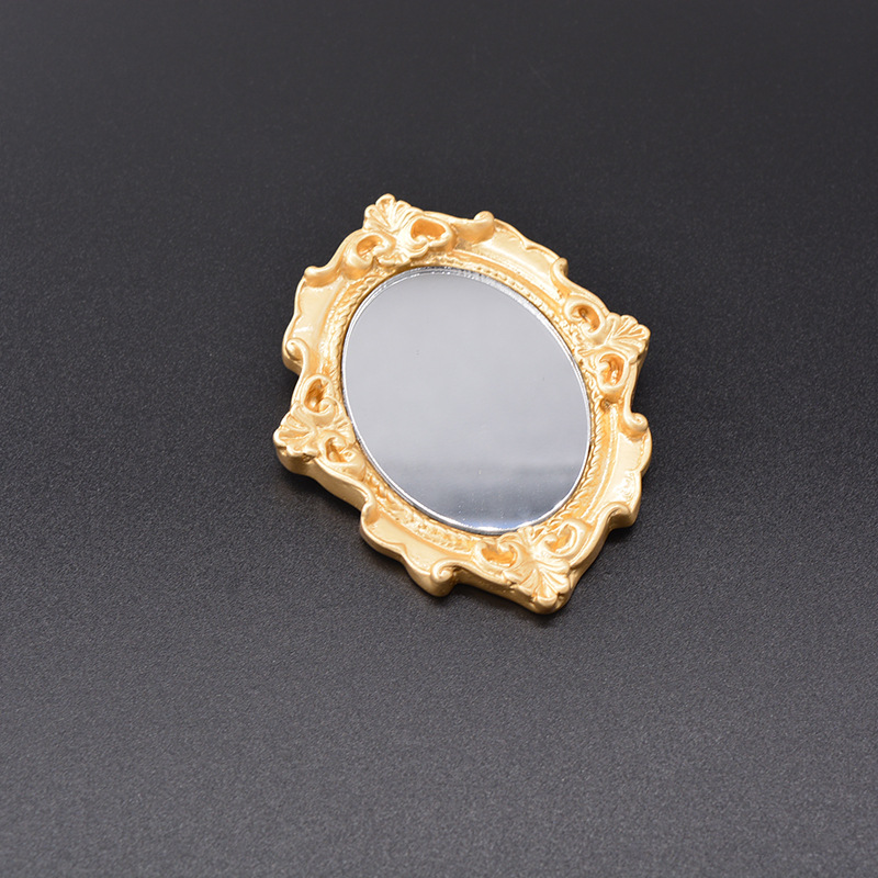 Vintage Carved Mirror Photo Frame Cold Wind Alloy Brooch display picture 6