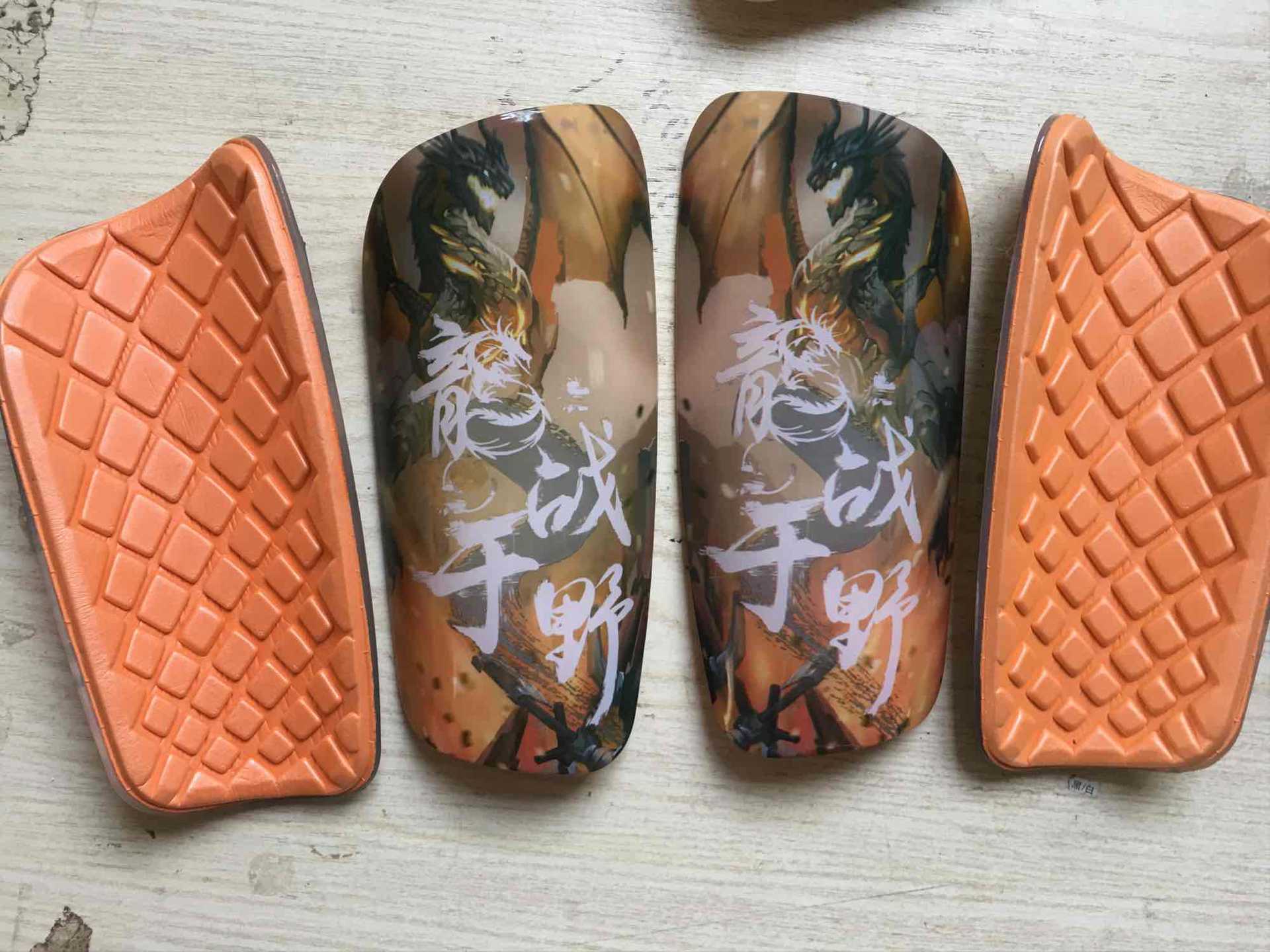 11577308971_115499609