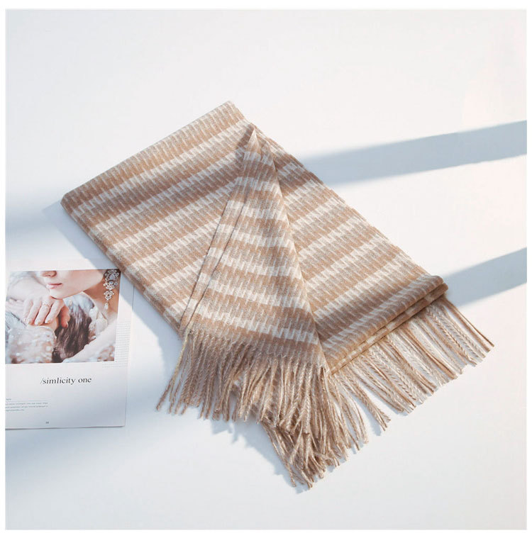 Small Houndstooth Scarf Female Winter Long Imitation Wool Fringed Scarf display picture 13