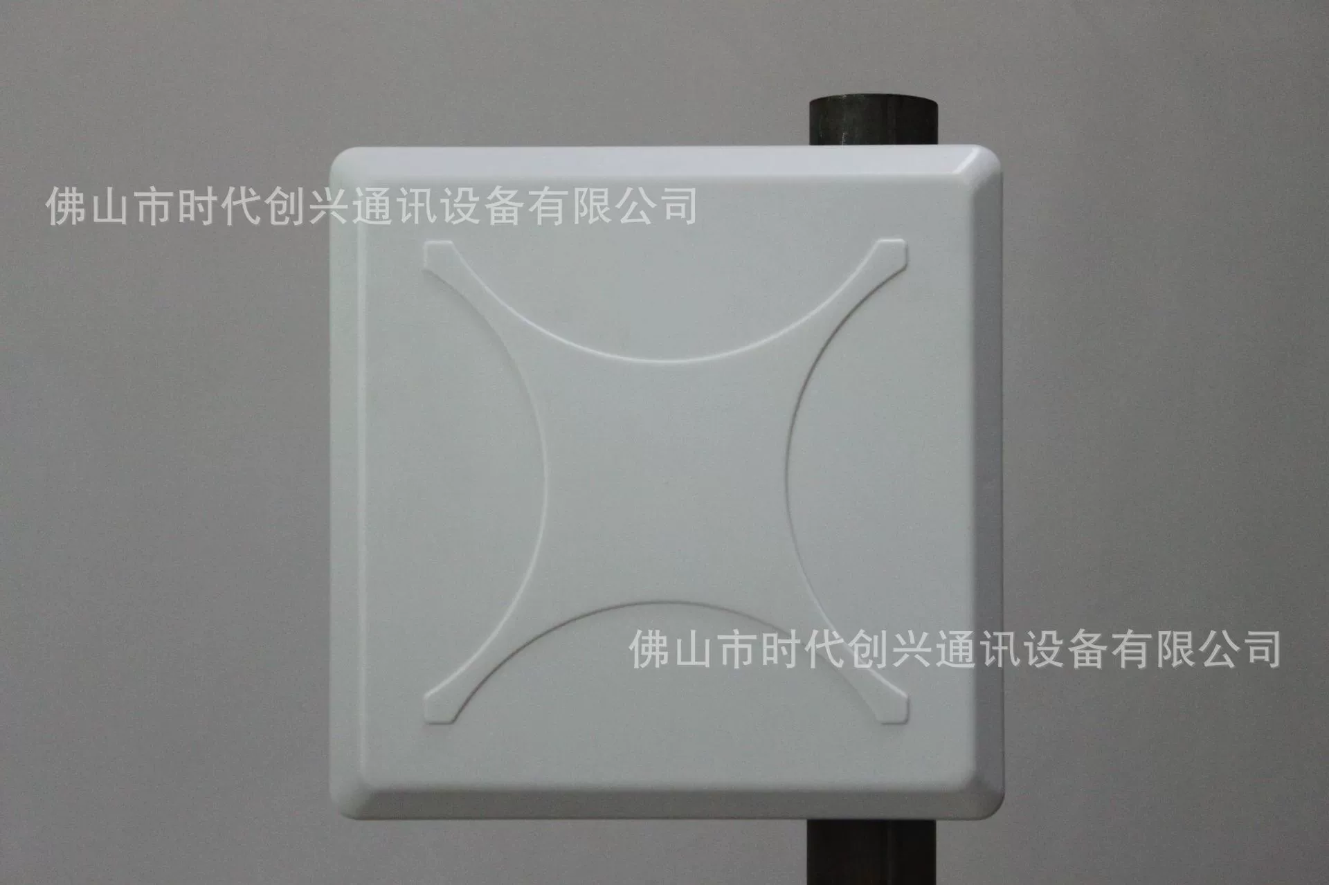 3.5G dual-polarized tablet antenna TA-PV3436-14.5D