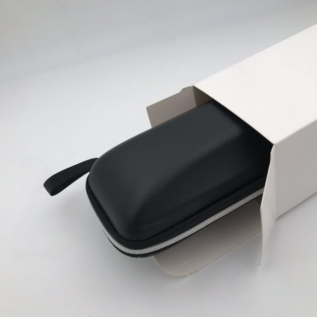 Cajas de papel ligeras de tamaño pequeño y mediano pueden contener gafas de sol, estuches para gafas de sol, monturas de gafas blancas, cajas de pasta de dientes negra y son portátiles.