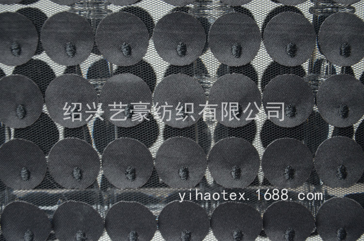 3187224089_2099273503